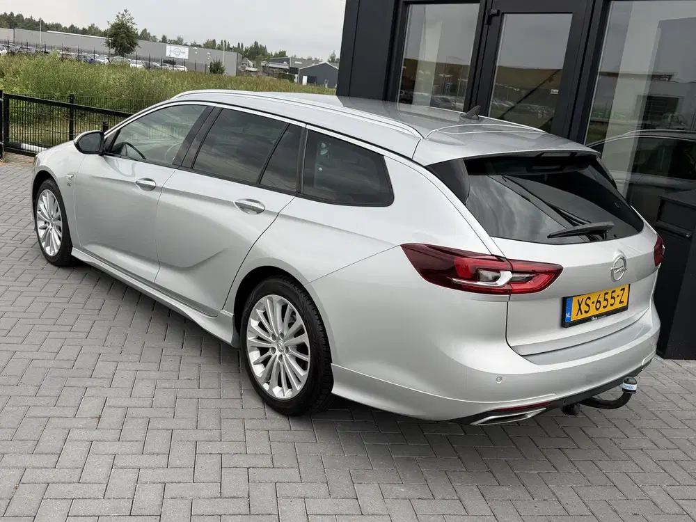 Opel Insignia 1.5 Turbo Innovation OPC line uit 2019, foto 6