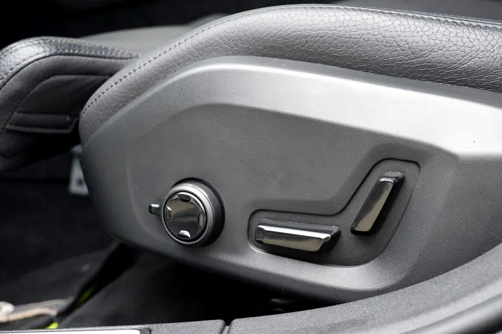 Volvo V60 2.0 T8 Recharge AWD Inscription SOH 98.32% uit 2022, foto 14