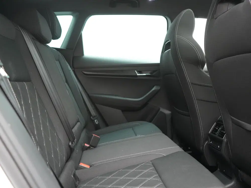 Skoda Karoq 1.5 TSI ACT Sportline DSG 150pk Dealer O.H uit 2019, foto 6
