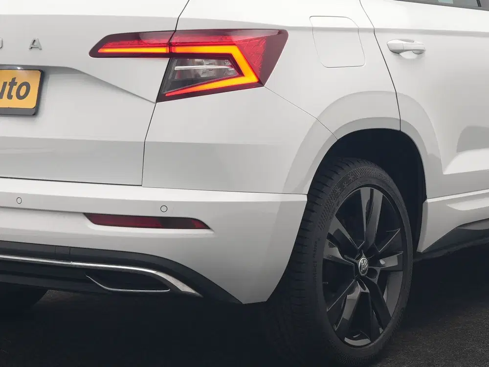 Skoda Karoq 1.5 TSI ACT Sportline DSG 150pk Dealer O.H uit 2019, foto 8