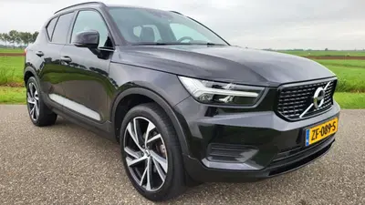 Volvo XC40 T4 190pk R-Design 2019 Pano Trekhaak Harma uit 2019