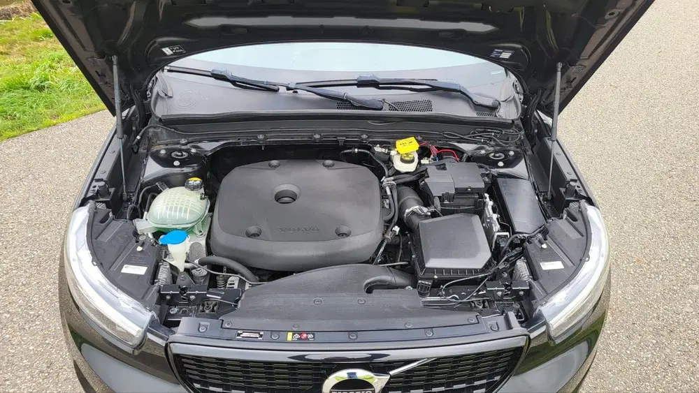 Volvo XC40 T4 190pk R-Design 2019 Pano Trekhaak Harma uit 2019, foto 9