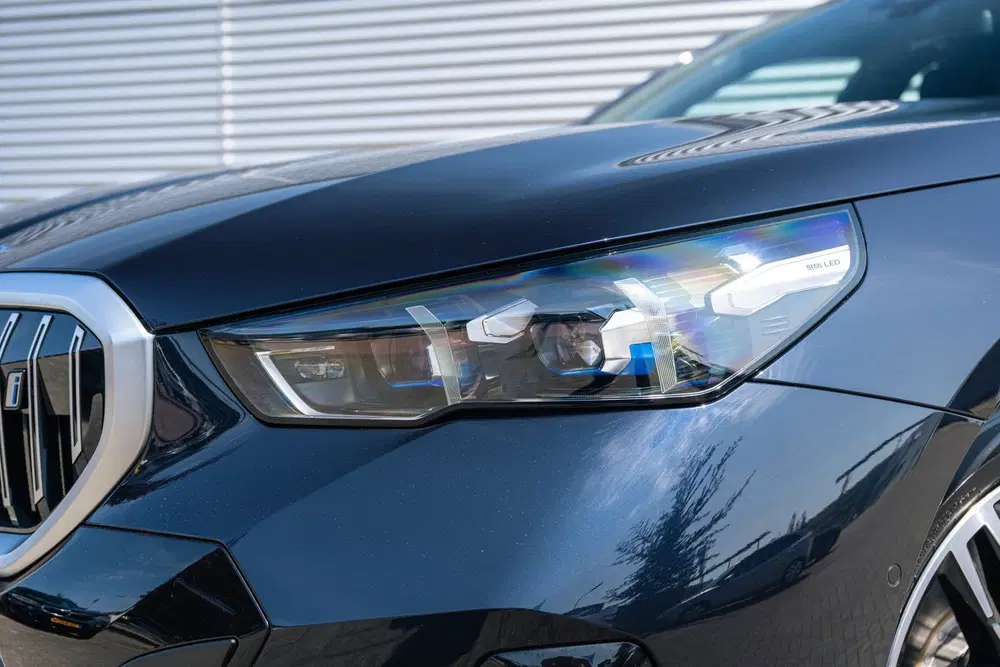 BMW i5 eDrive40 M Sport uit 2026, foto 7