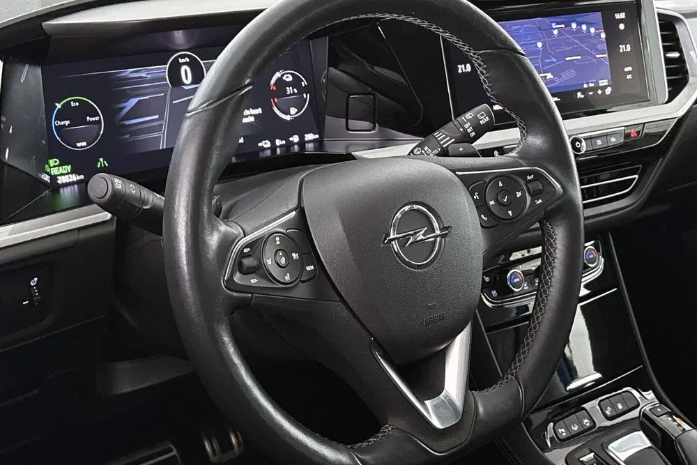 Opel Grandland 1.6 Turbo Plug-In Hybrid Ultimate Trekhaak uit 2022, foto 12
