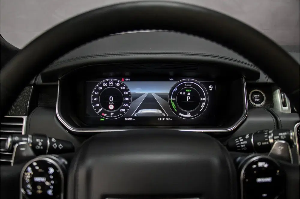 Land Rover Range Rover P400e Autobiography uit 2019, foto 15