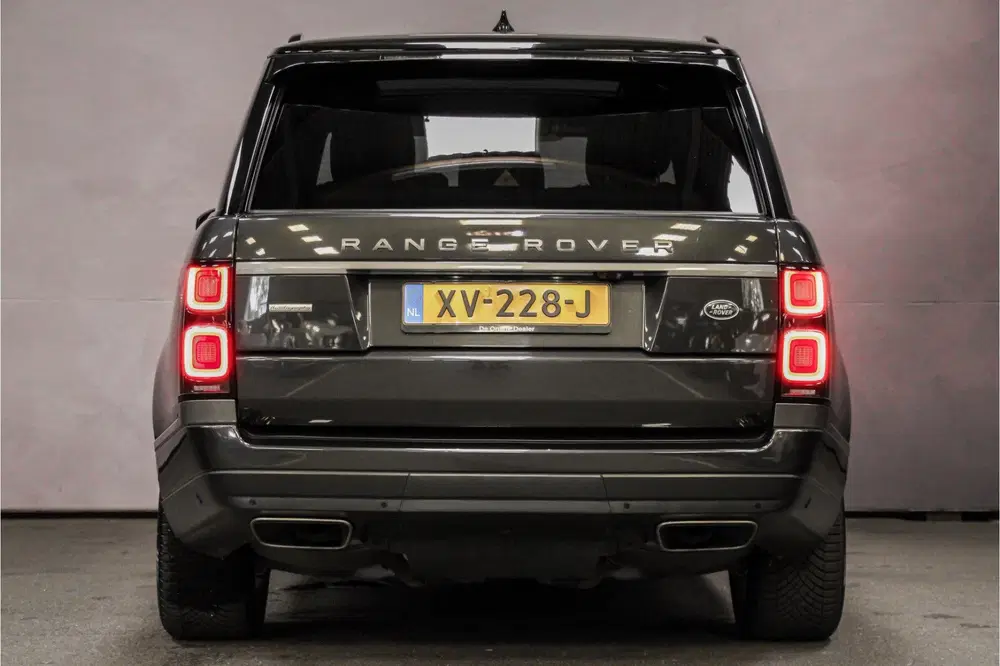 Land Rover Range Rover P400e Autobiography uit 2019, foto 5