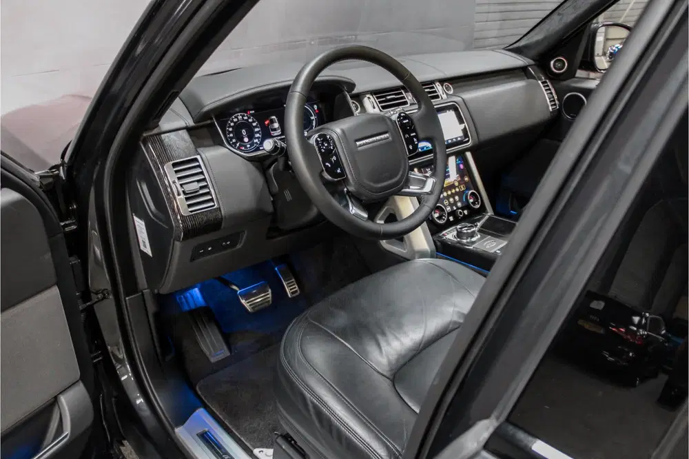 Land Rover Range Rover P400e Autobiography uit 2019, foto 8