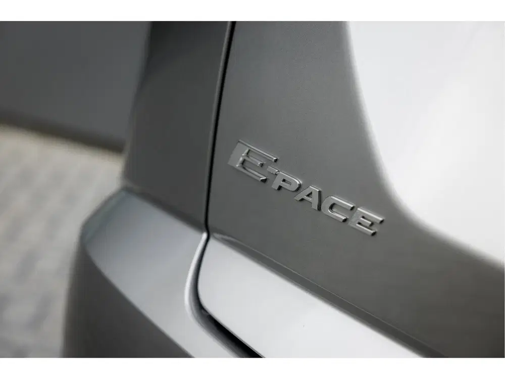 Jaguar E-Pace P250 AWD R-Dynamic S uit 2019, foto 14