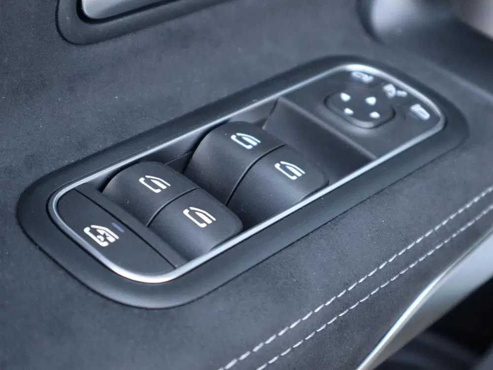 Mercedes-Benz A-Klasse 250 e 140 Year Edition l Keyless l Pa uit 2026, foto 15