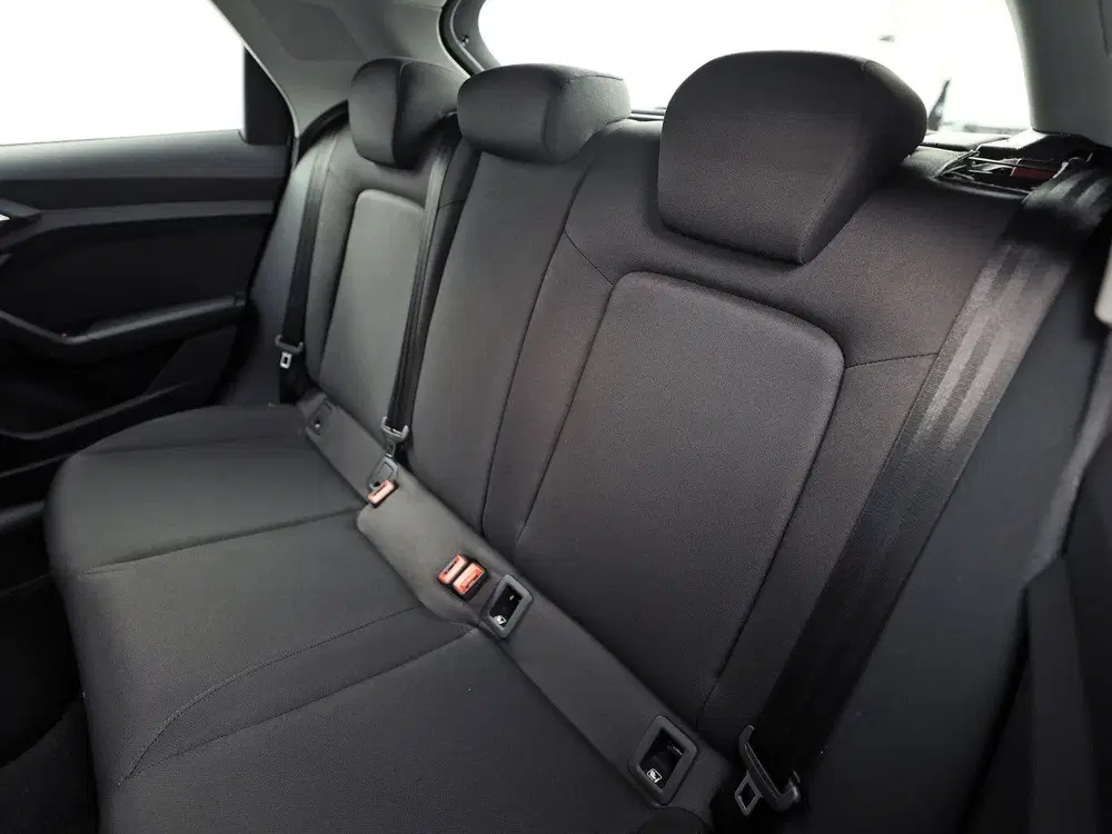 Audi A1 Sportback 30 TFSI Sport Automaat (APPLE CA uit 2019, foto 15