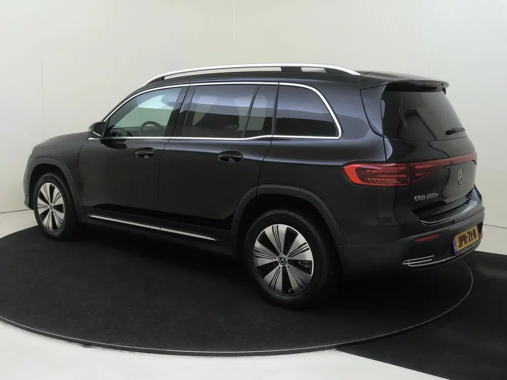 Mercedes-Benz EQB 250+ Essential Line LIMITED 7p. 71 kWh uit 2025, foto 3