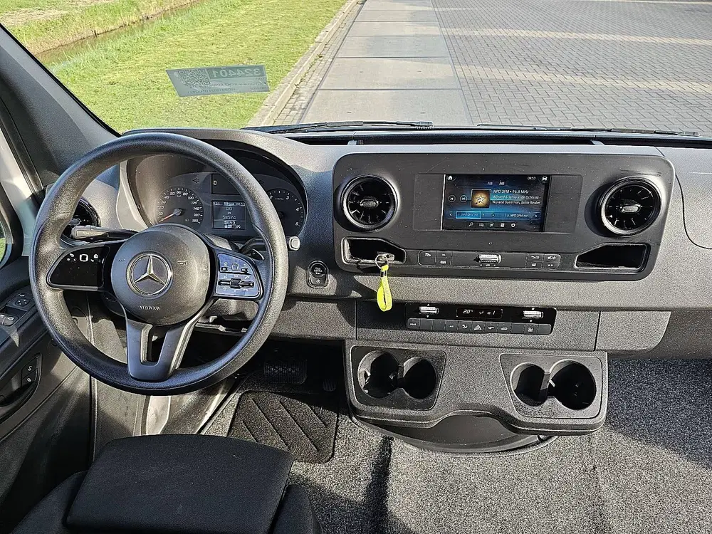 Mercedes-Benz Sprinter 314 L1H1 Automaat Mbux Airco Carplay uit 2019, foto 8