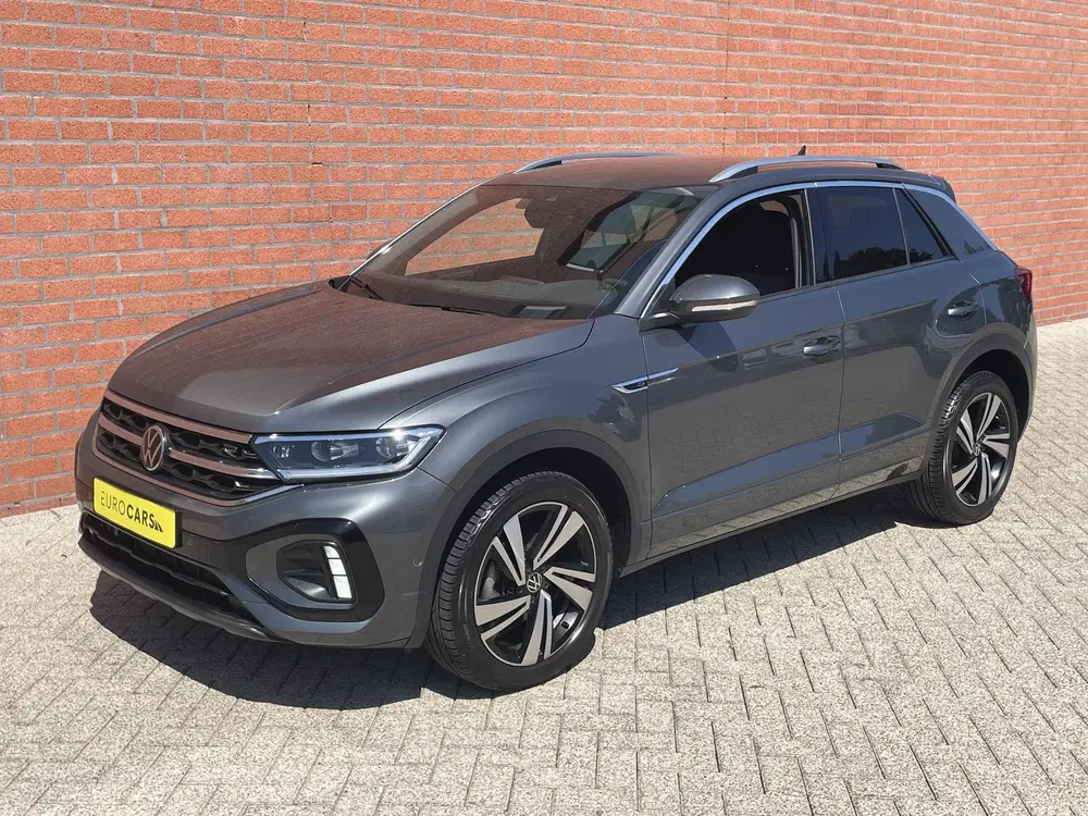 Volkswagen T-Roc 1.5 TSI 150pk DSG R-Line Navigatie Apple C uit 2023, foto 2