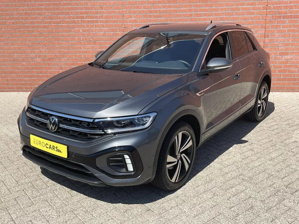 Volkswagen T-Roc 1.5 TSI 150pk DSG R-Line Navigatie Apple C uit 2023, foto 4