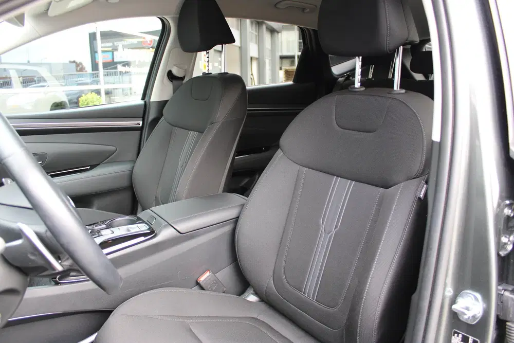 Hyundai TUCSON 1.6 T-GDI PHEV Comfort Smart 4WD uit 2023, foto 11