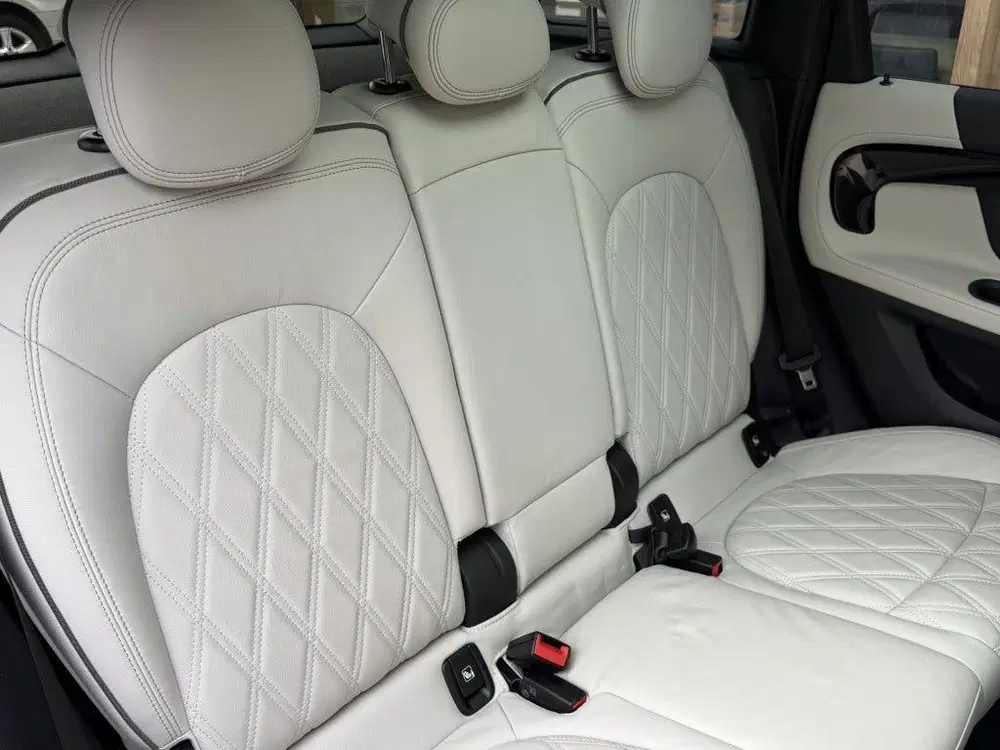 Mini Countryman 1.5 Cooper ALL4 Pano uit 2021, foto 10