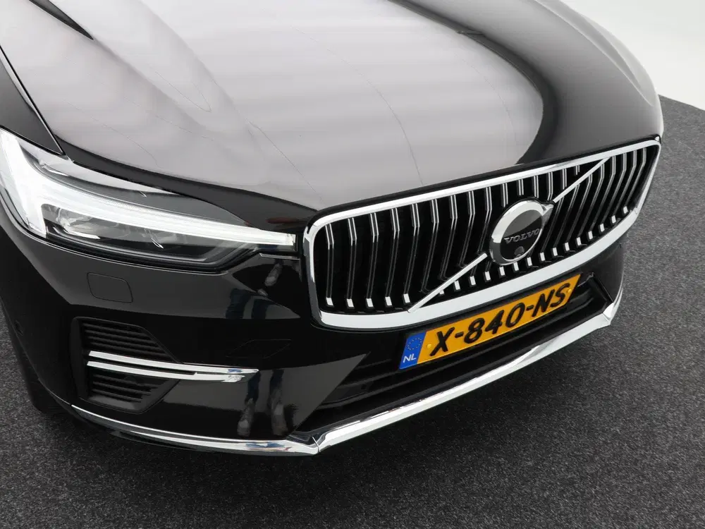 Volvo XC60 2.0 T8 455 Pk Plug-in hybrid AWD Plus Brig uit 2023, foto 12