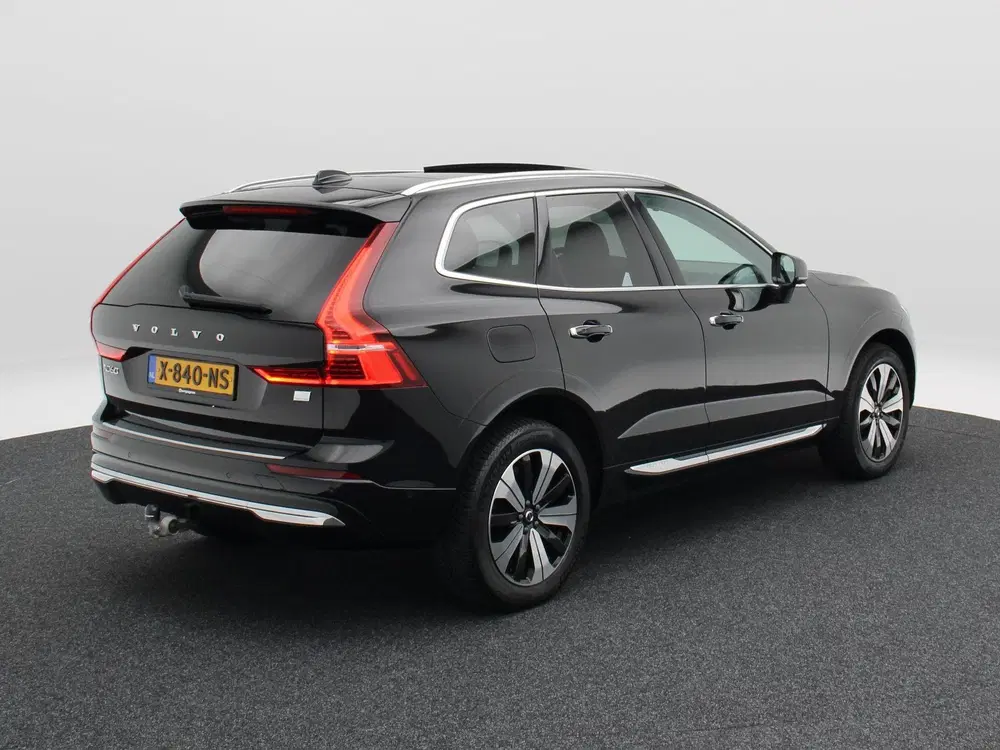 Volvo XC60 2.0 T8 455 Pk Plug-in hybrid AWD Plus Brig uit 2023, foto 2