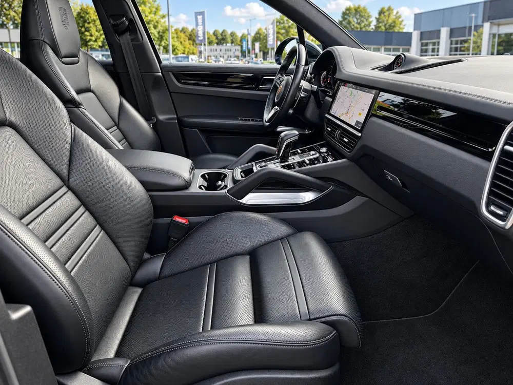 Porsche Cayenne 4.0 Turbo S E-Hybrid 680 PK Pano Softclose uit 2019, foto 7