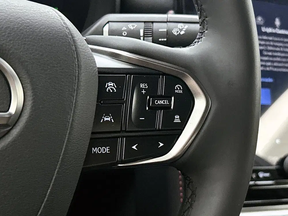 Lexus LBX Emotion + Tech Pack uit 2025, foto 14