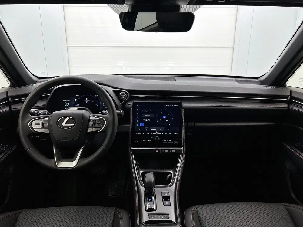 Lexus LBX Emotion + Tech Pack uit 2025, foto 4