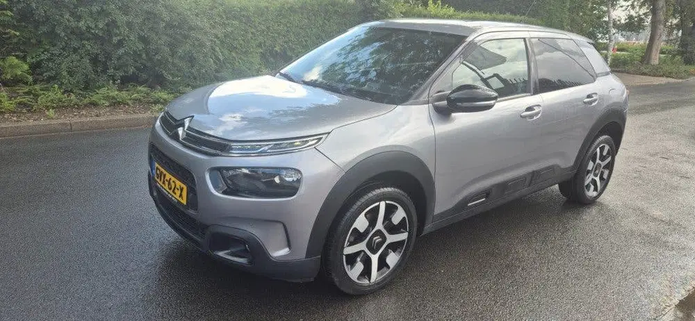 Citroën C4 Cactus Citroen C4 CACTUS 1.2 Pure Tech uit 2019, foto 3