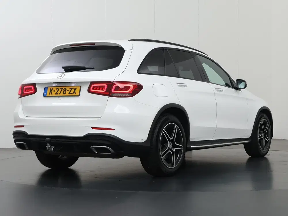 Mercedes-Benz GLC 200 4MATIC Business Solution AMG uit 2020, foto 2