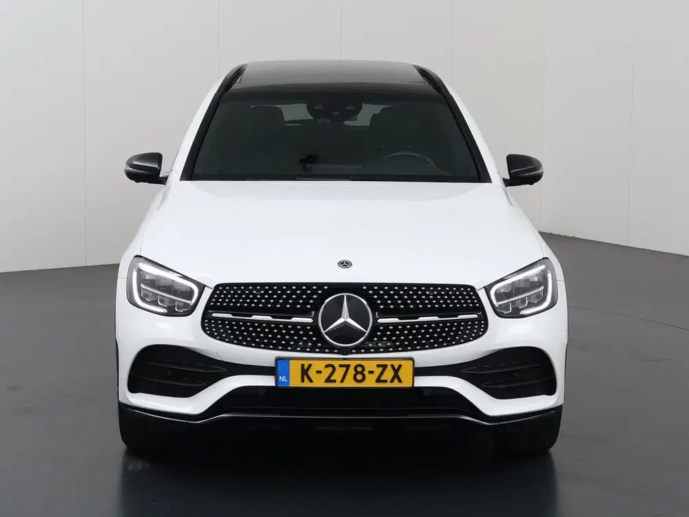 Mercedes-Benz GLC 200 4MATIC Business Solution AMG uit 2020, foto 3