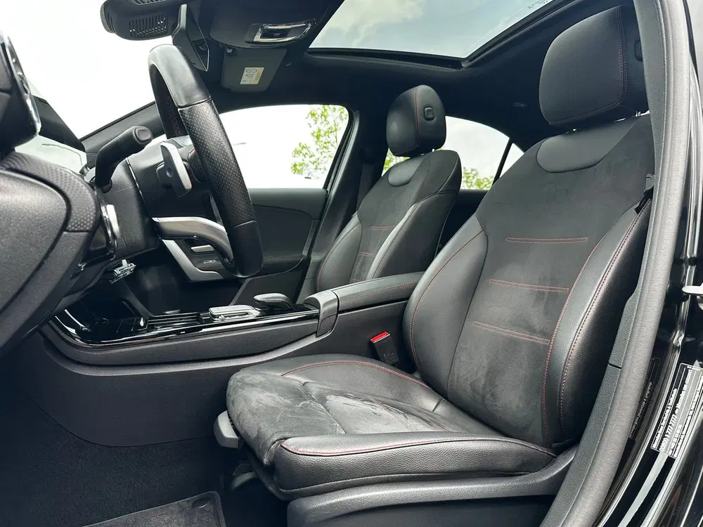 Mercedes-Benz A-Klasse 250 4MATIC AMG Premium Plus uit 2022, foto 11