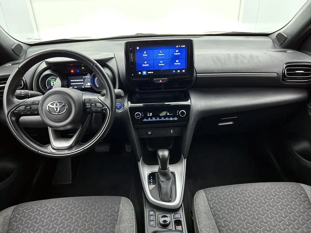 Toyota Yaris Cross 1.5 Hybrid Business Plus AWD uit 2024, foto 4
