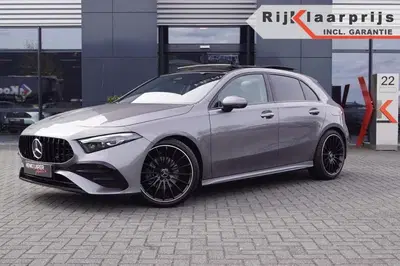 Mercedes-Benz A-Klasse 200 AMG LINE uit 2023