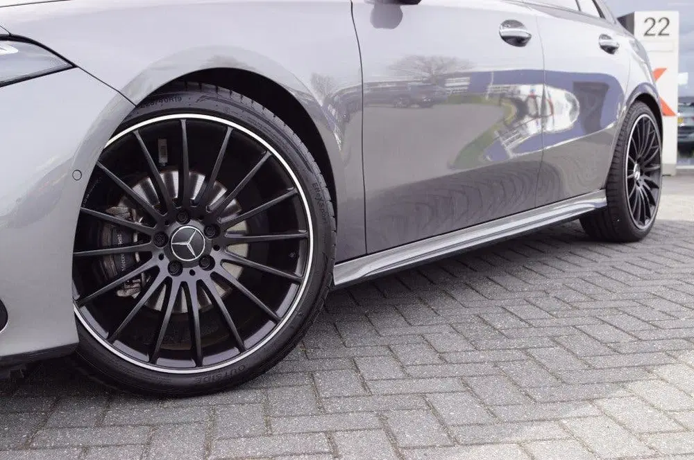 Mercedes-Benz A-Klasse 200 AMG LINE uit 2023, foto 6