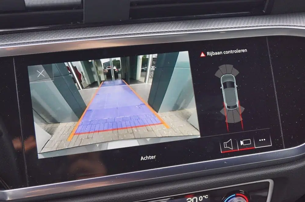 Audi Q3 45 TFSI-e S-Line uit 2021, foto 12