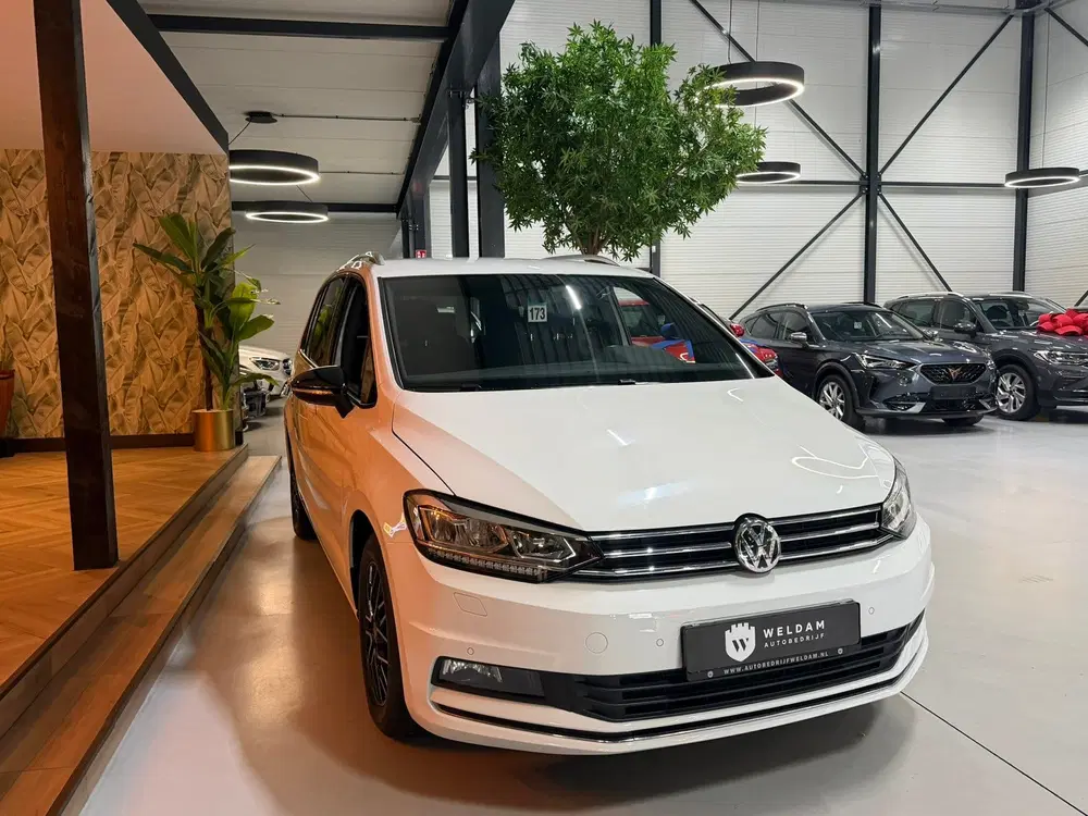 Volkswagen Touran 1.5 TSI United Garantie uit 2020, foto 12