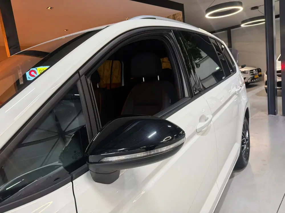 Volkswagen Touran 1.5 TSI United Garantie uit 2020, foto 7