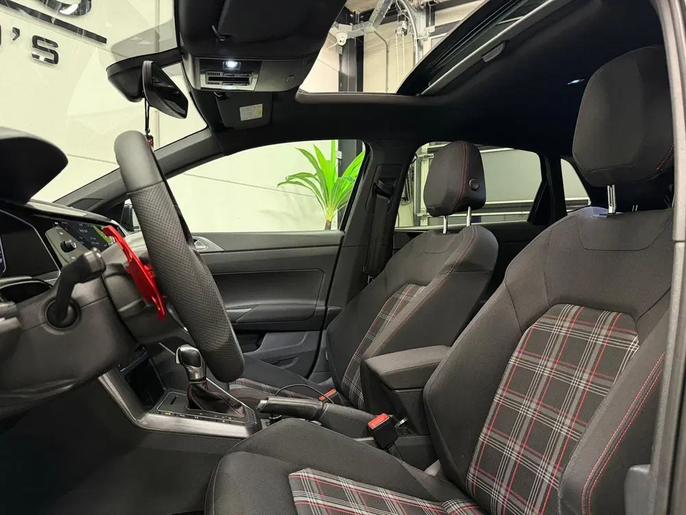 Volkswagen Polo 2.0 TSI GTI uit 2019, foto 15