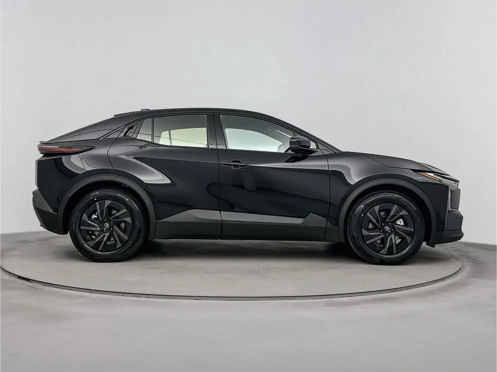 Toyota C-HR First Edition 77 kWh Demo auto uit 2026, foto 3