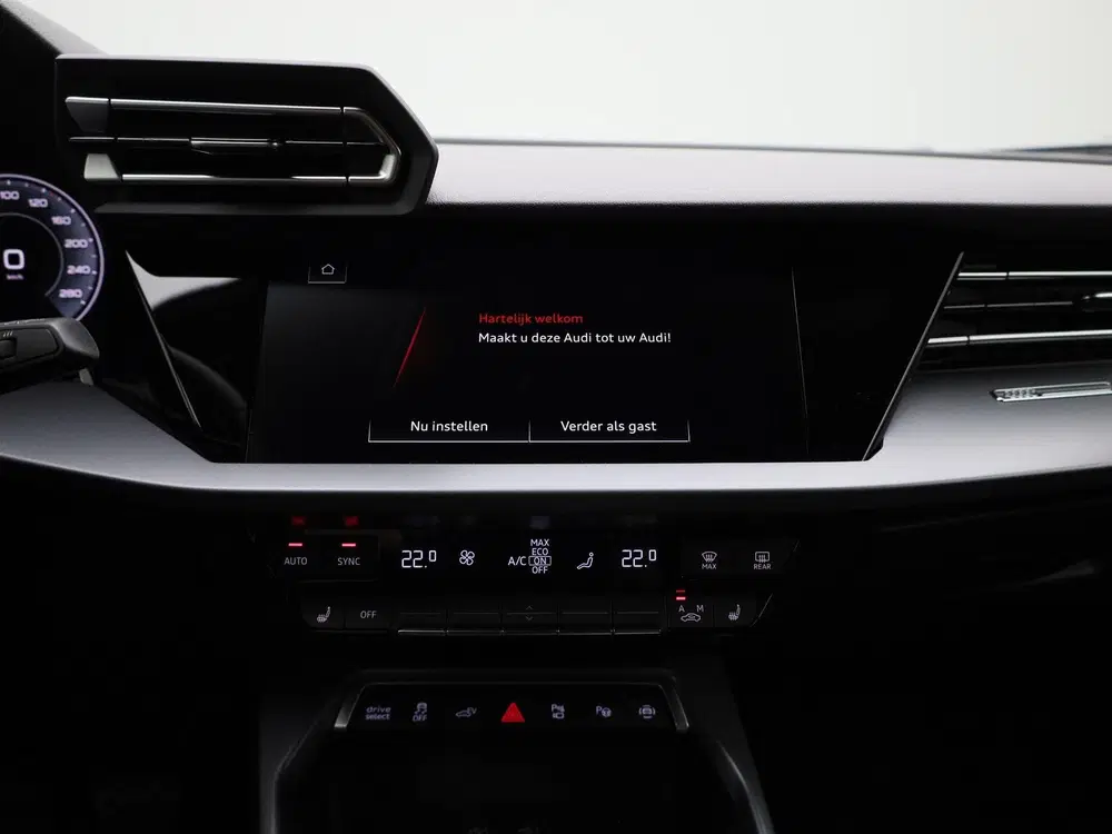 Audi A3 40 TFSI e Advanced edition 204 PK uit 2025, foto 12