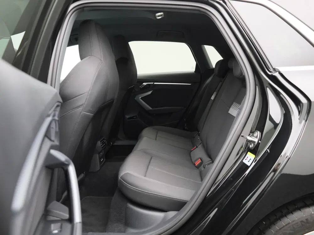 Audi A3 40 TFSI e Advanced edition 204 PK uit 2025, foto 15