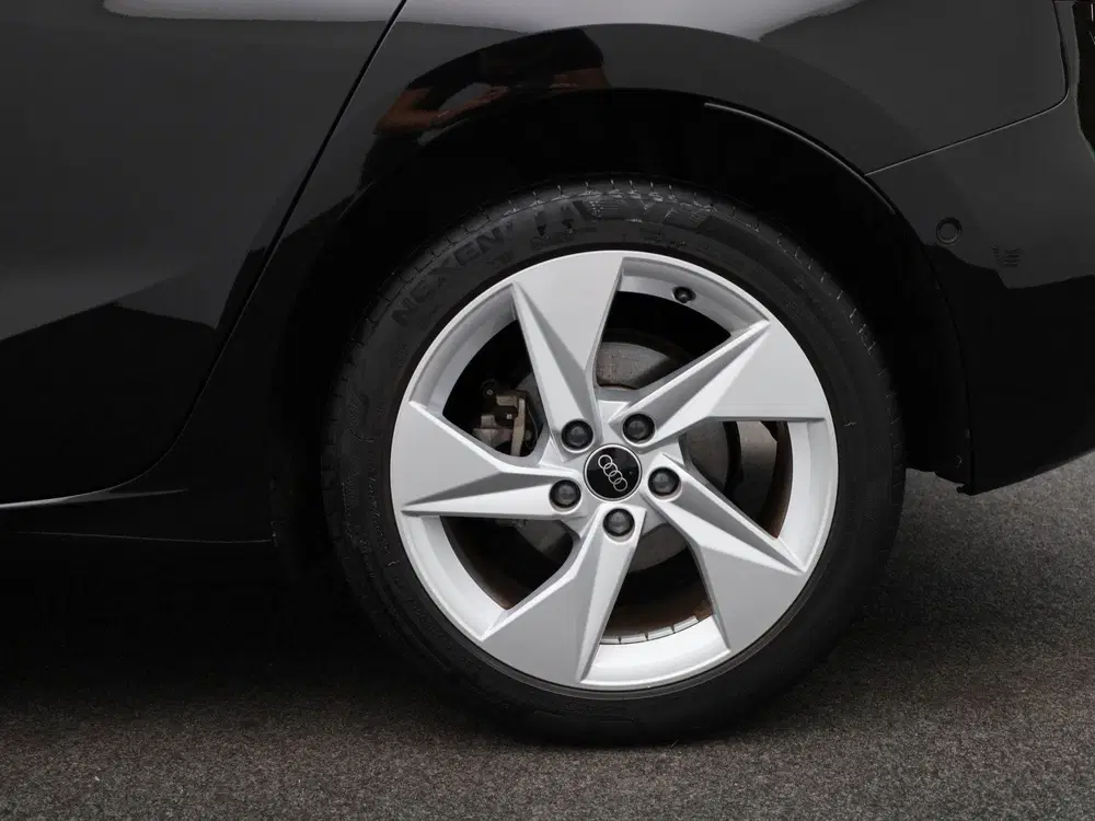 Audi A3 40 TFSI e Advanced edition 204 PK uit 2025, foto 7