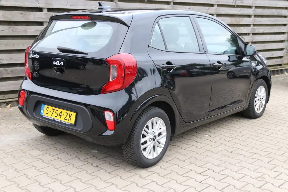 Kia Picanto 1.0 DPi DynamicLine uit 2023, foto 6