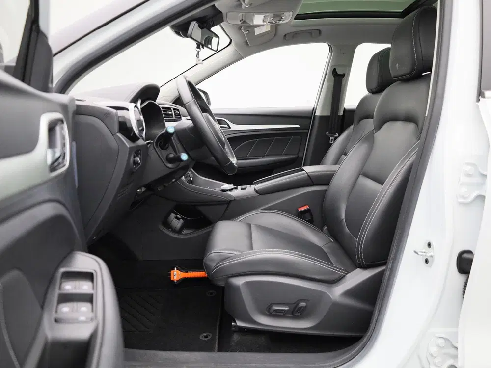 MG ZS Luxury 45 kWh uit 2021, foto 11