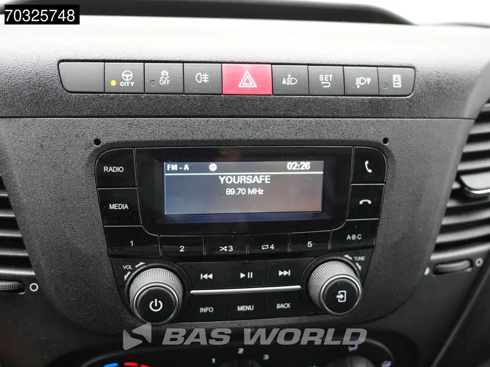 Iveco Daily 3.0L Laadklep Dubbellucht 160PK Bakwagen A uit 2024, foto 14