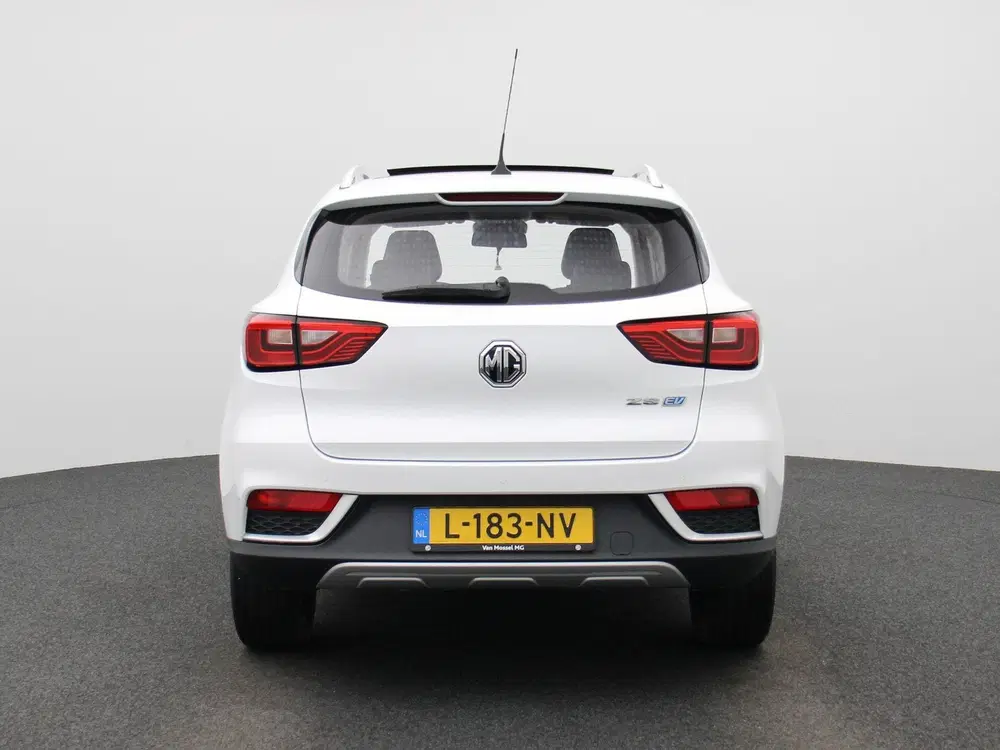 MG ZS EV Luxury 45 kWh uit 2021, foto 5