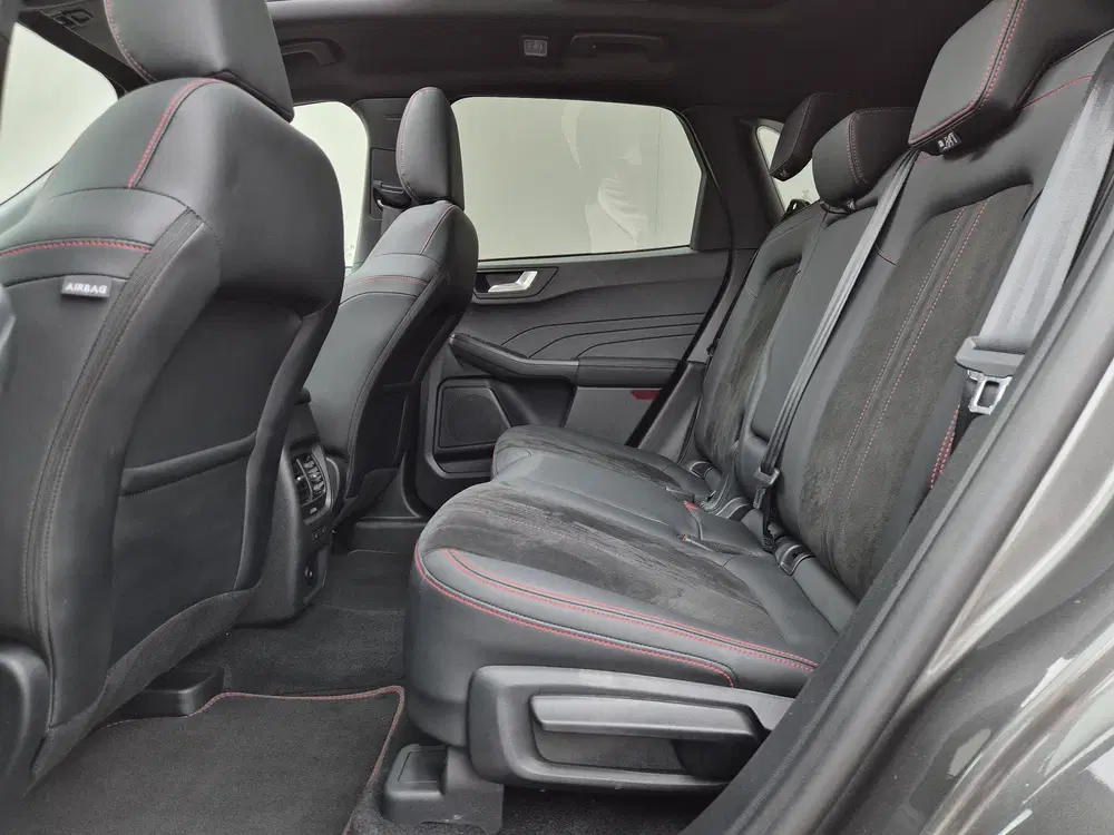 Ford Kuga 2.5 PHEV ST-Line X uit 2026, foto 12