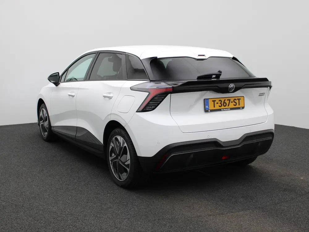 MG MG4 4 Electric Comfort 64 kWh uit 2023, foto 2