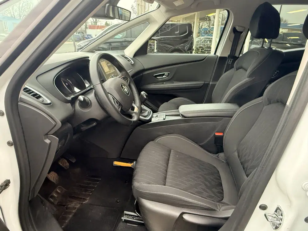 Renault Scenic Scénic 1.3 TCe Limited uit 2019, foto 4