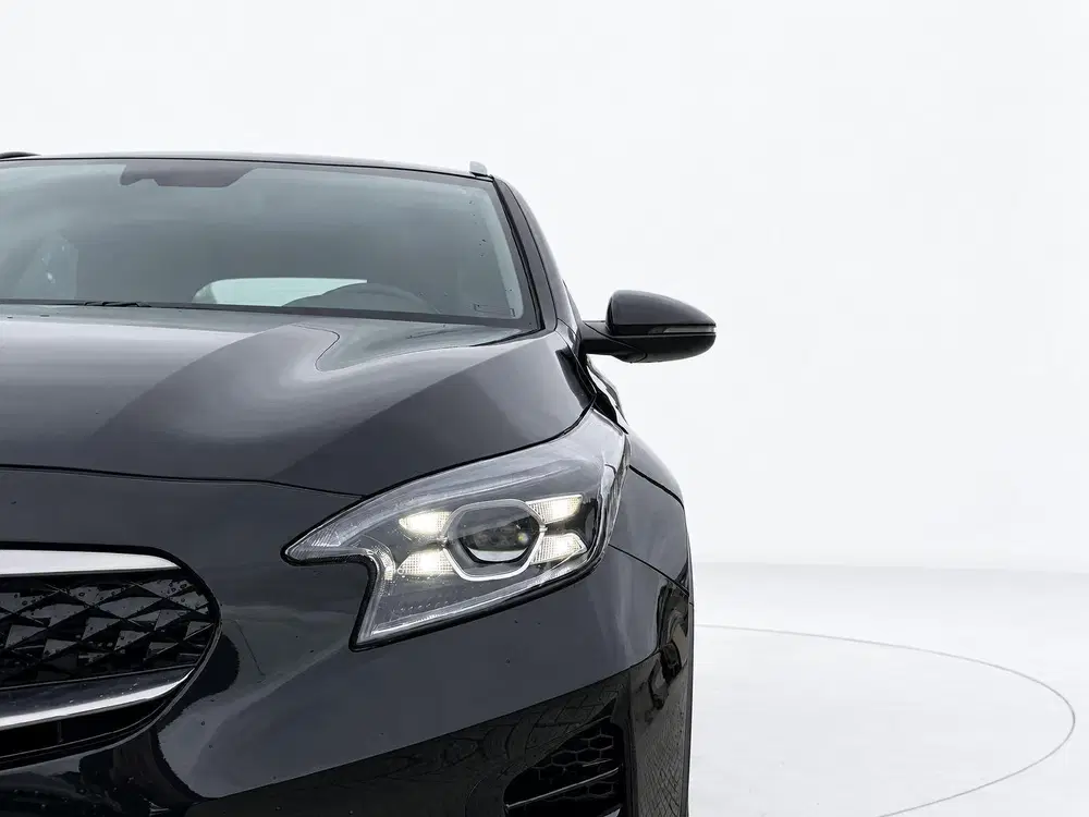 Kia XCeed 1.6 GDi PHEV DynamicLine uit 2022, foto 4