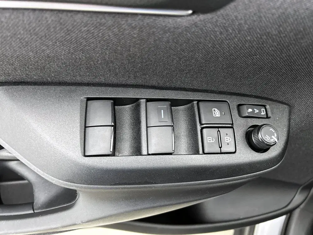 Toyota Yaris Cross 1.5 Hybrid 115 Dynamic Comfort Pack uit 2025, foto 12