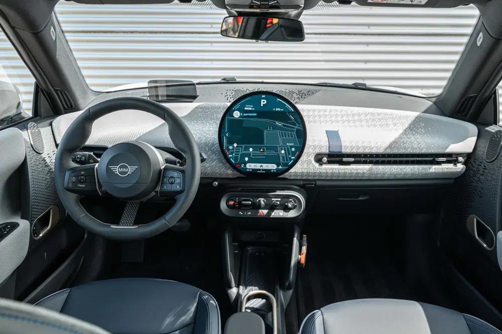 Mini Hatchback Cooper SE uit 2026, foto 4